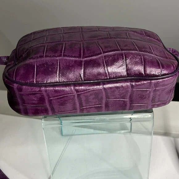 Purple Croc Embossed Leather Made in Italy Shoulder Crossbody Bag - Picture 6 of 14